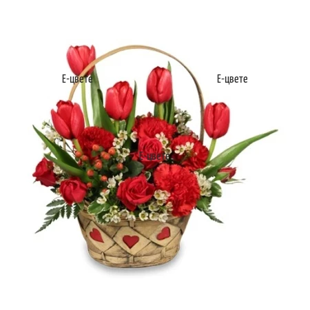 Доставка на кошница с цветя и лалета - С любов