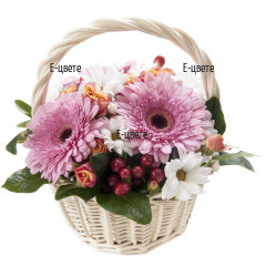 Поръчка на кошница в цветя в интернет