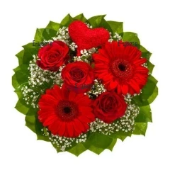 Доставка на романтичен букет от червени цветя