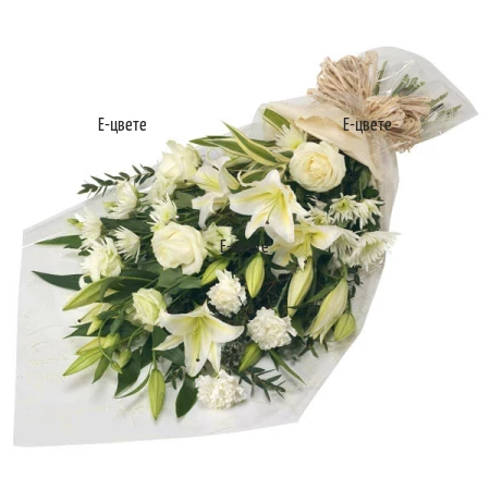 A bouquet of white flowers for funeral