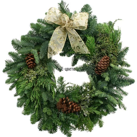 An online oder ans a delivery of Christmas wreath