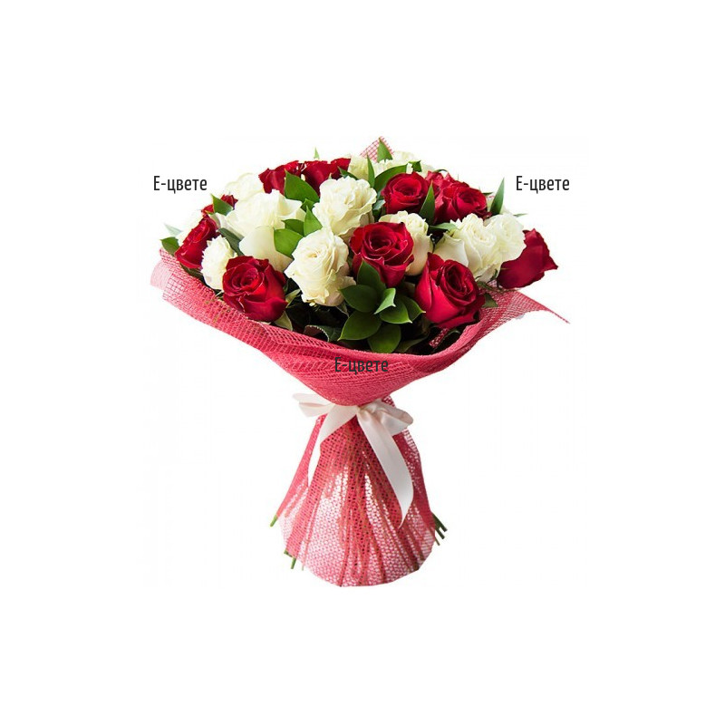 An online order for luxuriant bouquet of roses