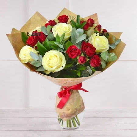 Онлайн поръчка на букет от рози и спрей рози