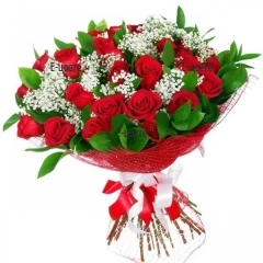 Поръчка на романтичен букет от червени рози