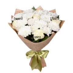 Букет от бели рози и бели хризантеми