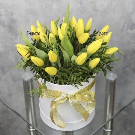Flower delivery to Bulgaria of 25 yellow tulips in a box
