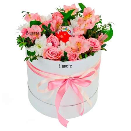 Оригинална и ефектна кутия с разнообразни цветя