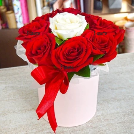 Order online romantic box with red and white roses