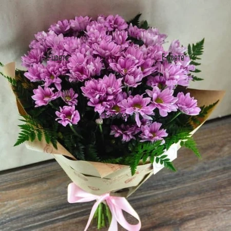 Send a bouquet of 7 chrysanthemums to Bulgaria