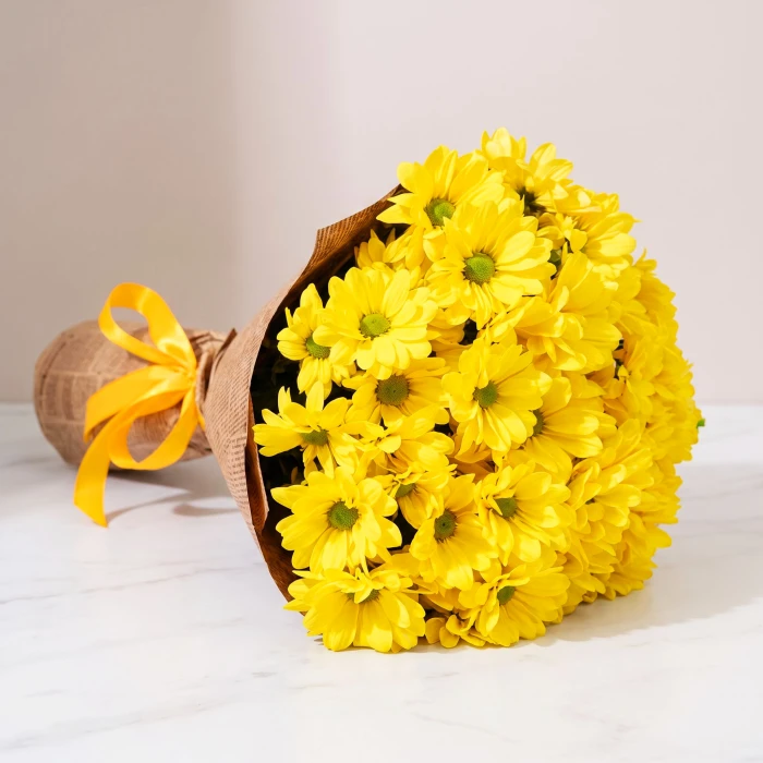 Online order of bouquet of yellow chrysanthemums.