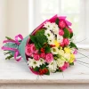 Пъстър букет с хризантеми, еустома и спрей рози