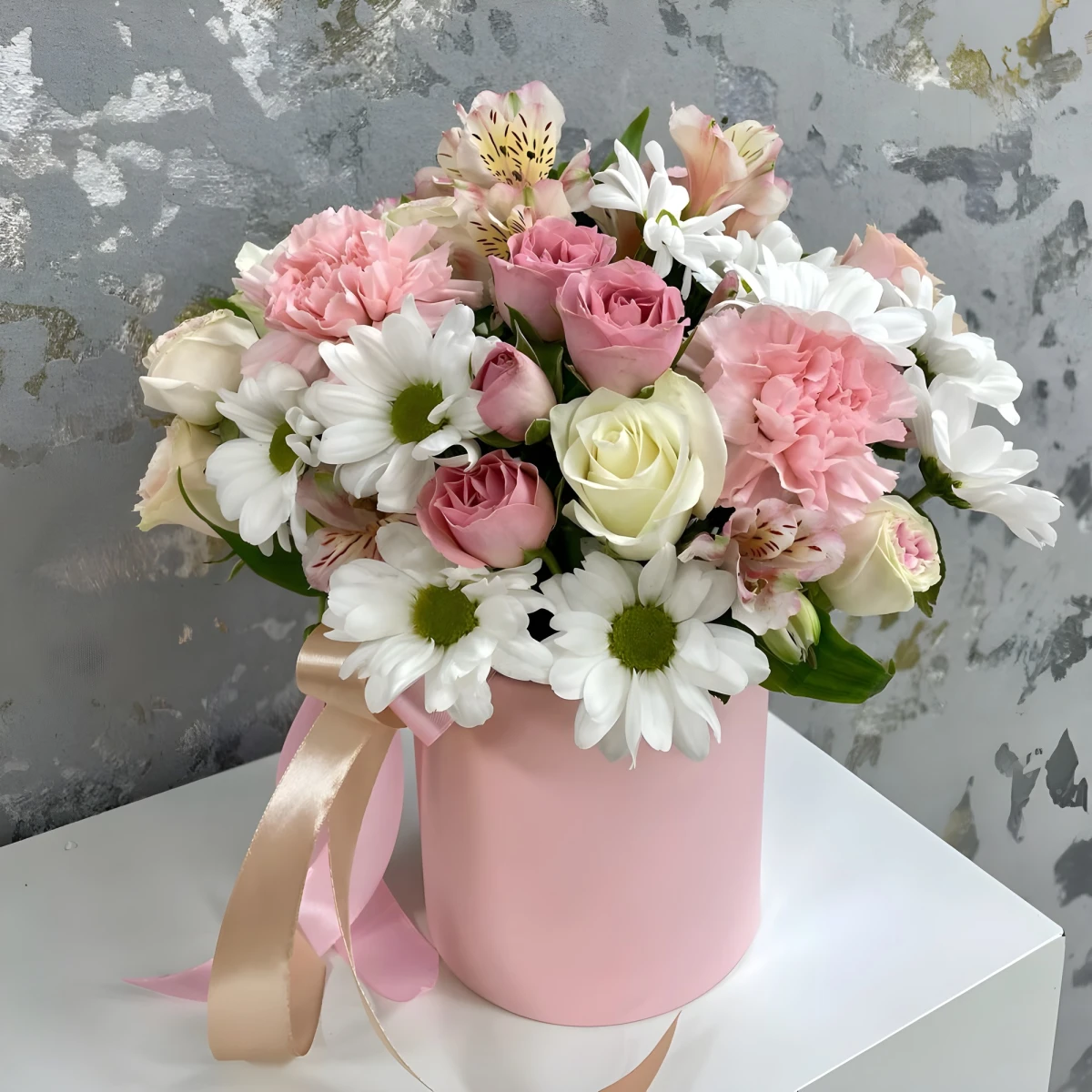 Delivery by courier of flowers in a box Flower ornament