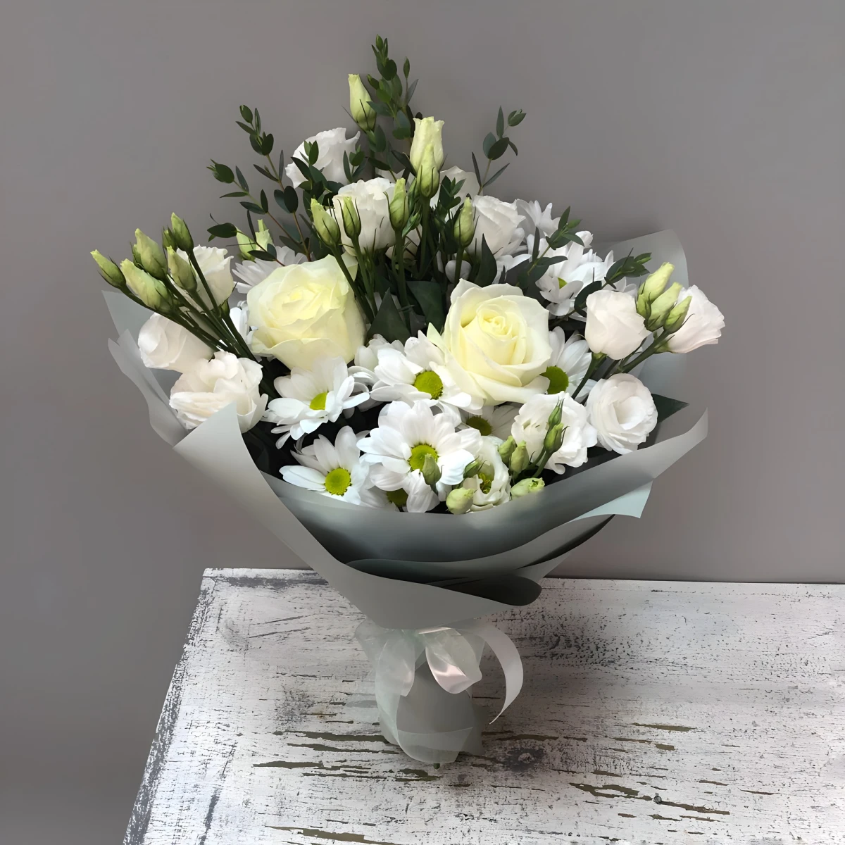 Send white flowers bouquet to Varna Bulgaria