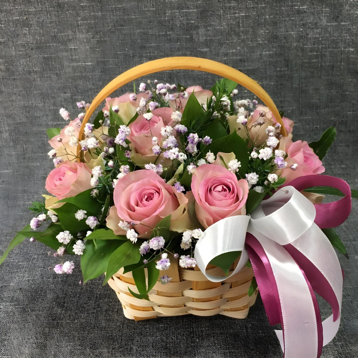 Send to Bulgaria an elegant basket with 9 pink roses